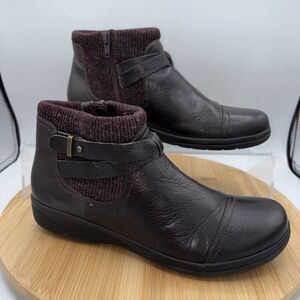 Clarks Cheyn Kisha Leather Ankle Boots Womens 7.5 Burgundy Zip Knit Cuff Comfort
